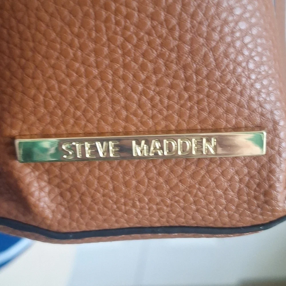 Steve Madden elegant tan